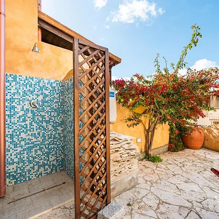 L'angolo Di Noemi - Apartamento